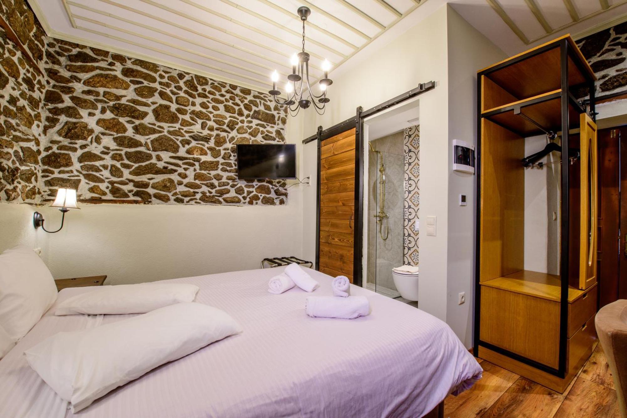 Agios Germanos Hotell Exteriör bild