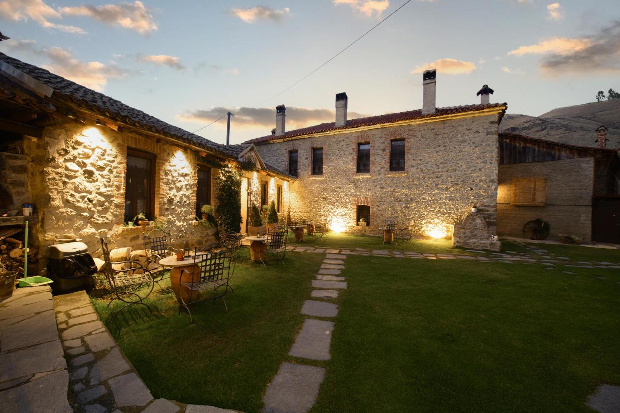 Agios Germanos Hotell Exteriör bild